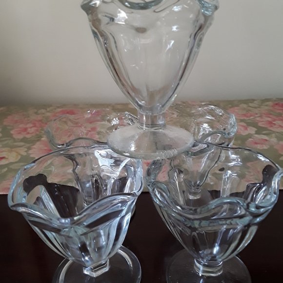 Vintage Sundae/Dessert Glasses - Set of Five - Made in Mexico - Picture 1 of 7